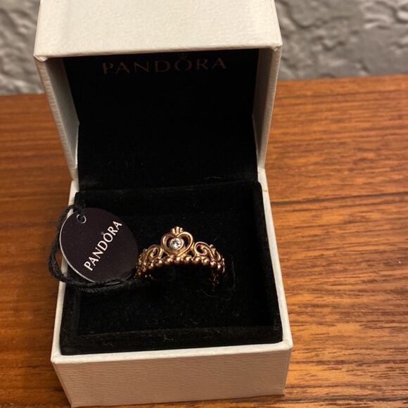 NEW UNUSED PANDORA TIARA RING - Picture 1 of 6